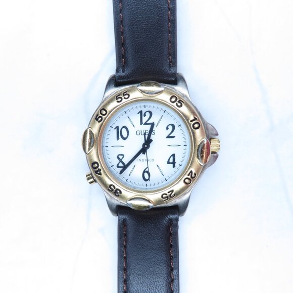 Women's Guess Watch - Picture 4 of 7
